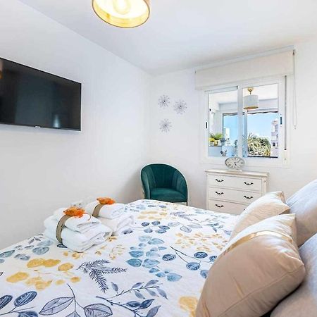 797 Holiday Rentals - Lujoso Apartamento En Arroyo Con Piscina 베날마데나코스타 외부 사진