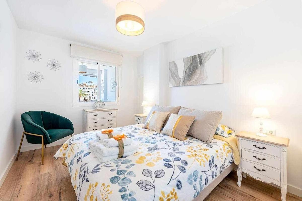 797 Holiday Rentals - Lujoso Apartamento En Arroyo Con Piscina 베날마데나코스타 외부 사진