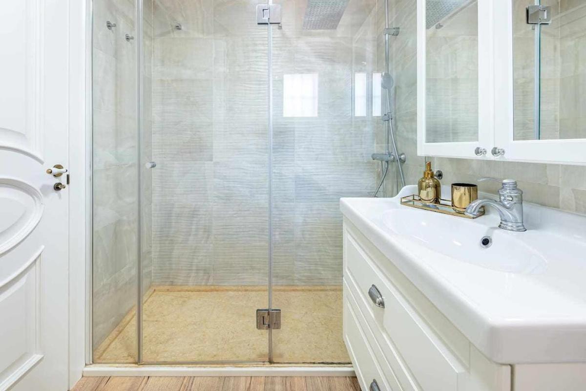 797 Holiday Rentals - Lujoso Apartamento En Arroyo Con Piscina 베날마데나코스타 외부 사진