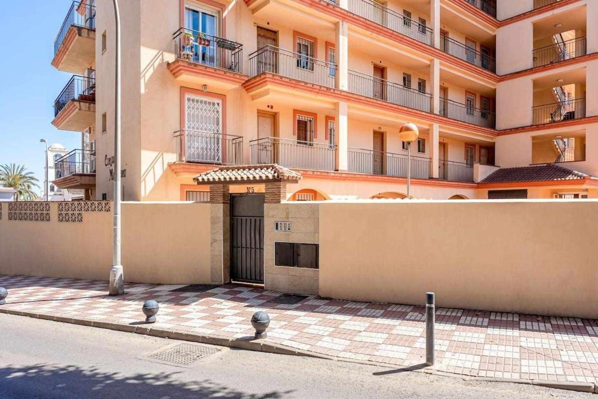 797 Holiday Rentals - Lujoso Apartamento En Arroyo Con Piscina 베날마데나코스타 외부 사진